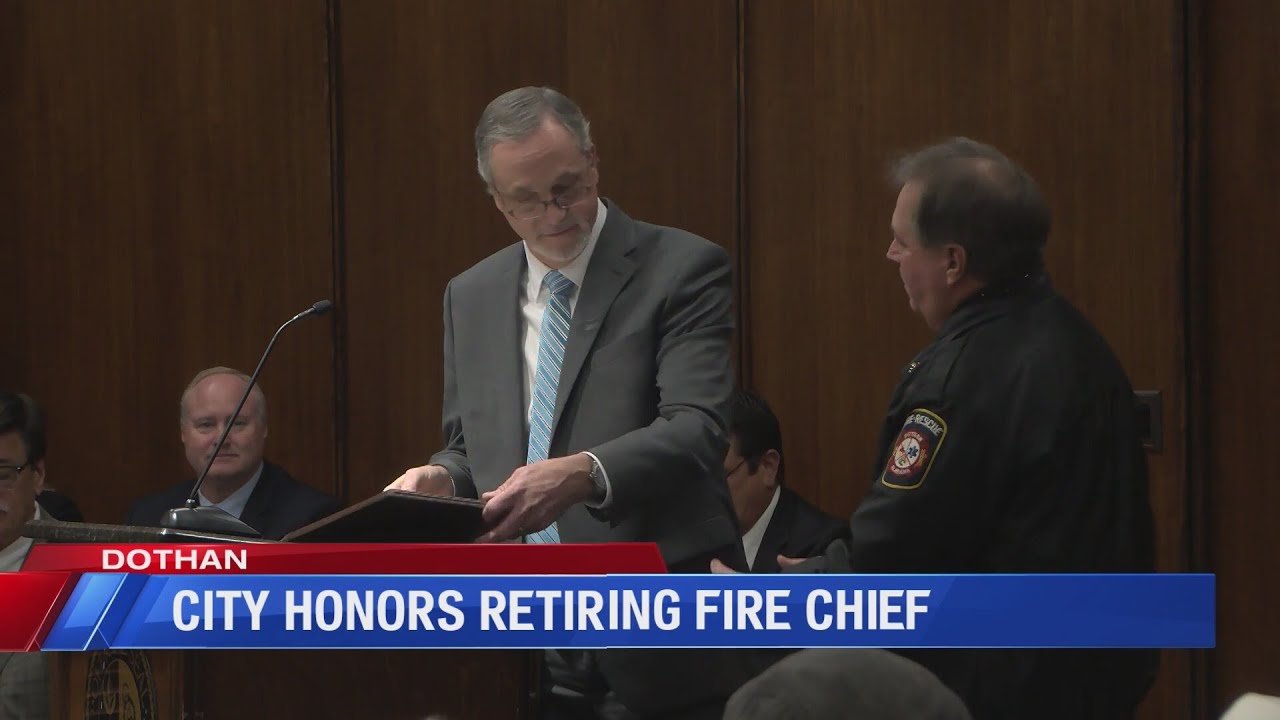 city honors retiring fire chief - YouTube