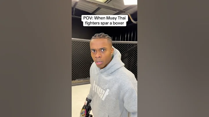 POV: When Muay Thai fighters spar a boxer