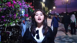 Download Lagu Pada Siapa - Lina Khalisha lagu terbaru Sridevi Prabumulih cover terbaik singer Banjarmasin MP3 Download Lagu Pada Siapa - Lina Khalisha lagu terbaru Sridevi Prabumulih cover terbaik singer Banjarmasin MP3