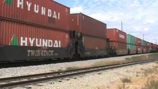 BNSF 7382 leads CSX Q185-12 in Palmetto, GA