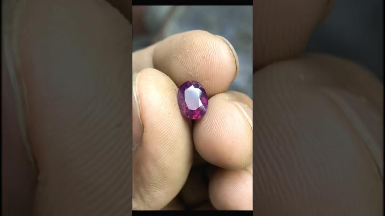 Corundum Purplesh pink Sapphire from Kashmir Pakistan 