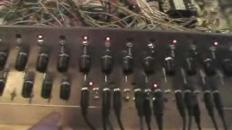 Klee Sequencer: 3 32 Step Sequences Controlling 5 Voices