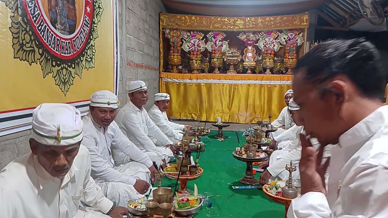 Pelatihan petikasan ring griya taman manik sri wedari desa banjar