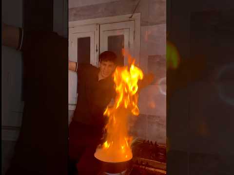 إلحق أي الي حصل ده انا جوعت بليل بس قمت اعمل اكل