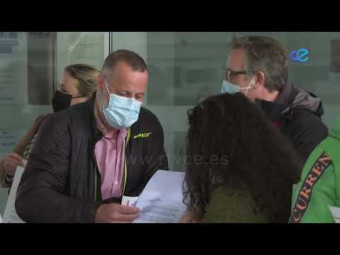 Los sanitarios vuelven a concentrarse para pedir mayor inversión en la Sanidad pública