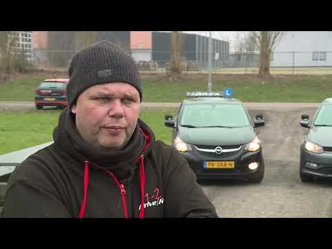 Eigenaar rijschool: ?Geef ons ook voorrang bij vaccinatie?