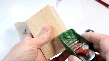 Making roundovers with a hand plane