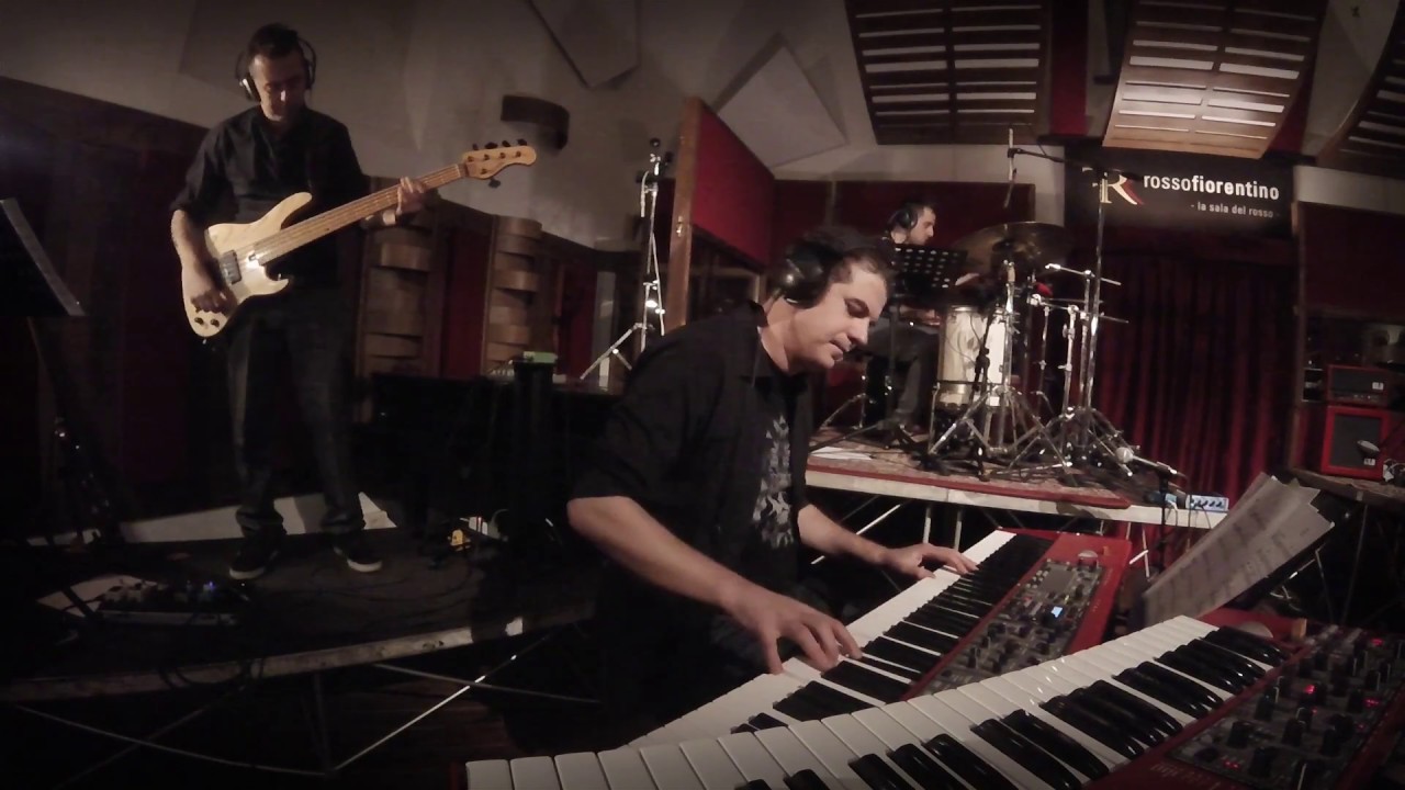 The Jelly Factory - Uncle Arnald (L. Gelli)