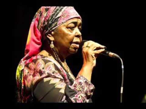 ቪዲዮ: Cesaria Evora: የህይወት ታሪክ, ሙያ እና የግል ሕይወት