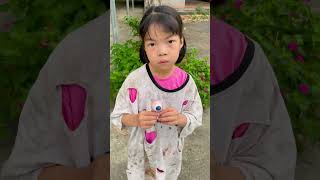 Eye Candy Prank 👀 With Cute Kid 😱😭👧🏻🤣 ✅❤️🚀🍭👩🏻 #Funny Video #Funny  #Lollipop Candy #Love #Food #Cute