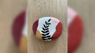 10 stone paintings ideas from pinterest | Easy and aesthetic painting #easy #rockpaintingideas 