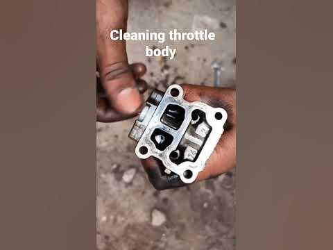 cleaning throttle body in one minute #service #throttle - YouTube