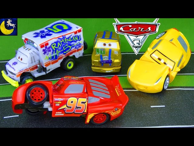 Cars 3 Lightning Mcqueen Crazy Crash And Smash Rc Car Thinkway Toys Brand  NEW!