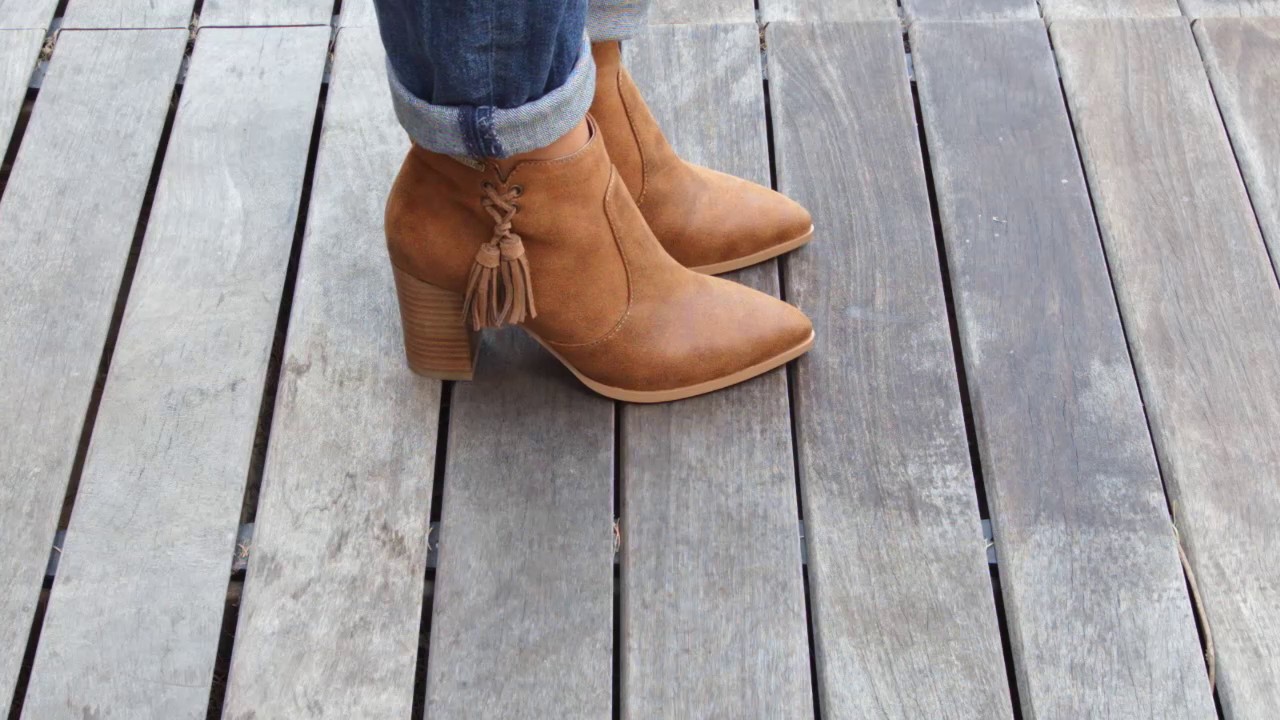 chaussure avec costume noir