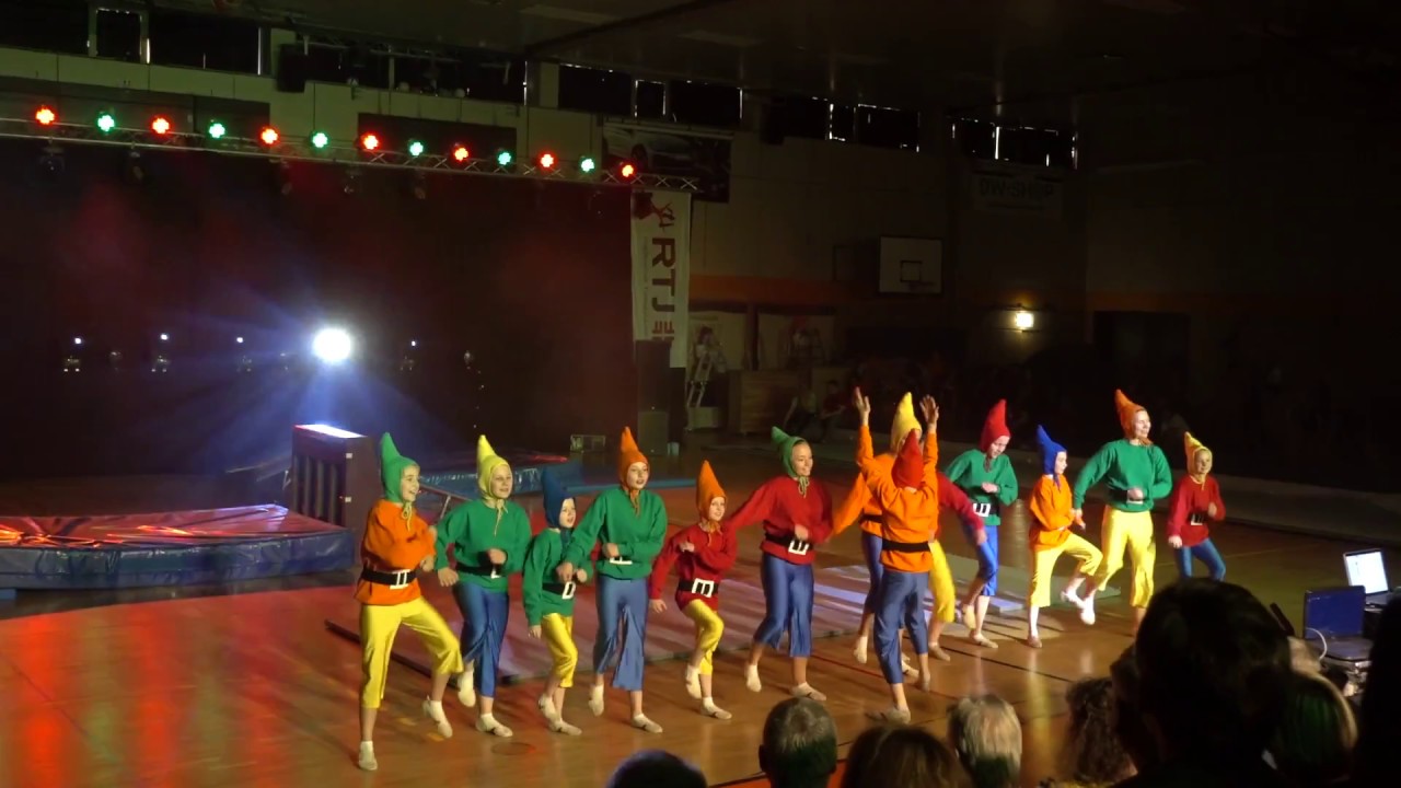 TuJuStars Artistic Jumpers