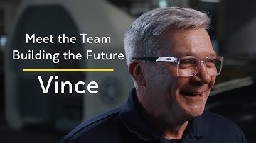 Helicopter Pilot Elevates Horizon