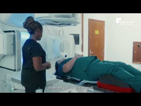 Dr Mark Tuthill