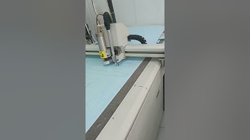 MÁY CẮT RẬP KHUÔN MAY MAY TỰ ĐỘNG. TIẾT KIỆM ĐƯỢC NHIỀU THỜI GIAN CẮT RẬP THỦ CÔNG