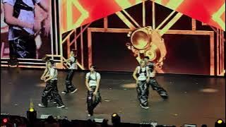 251030 RIIZE - Talk Saxy - RIIZING LOUD in Chicago