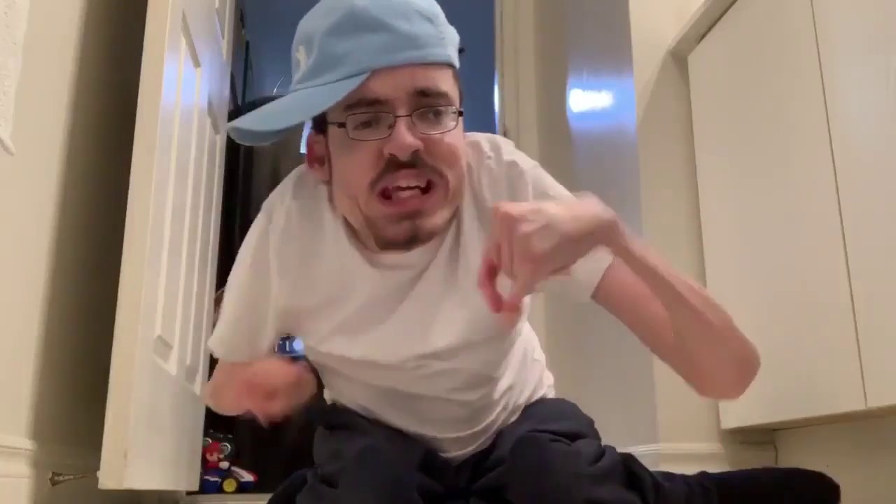 Ricky Berwick Rapping NEW GANG π§’ - Ricky Berwick - YouTube