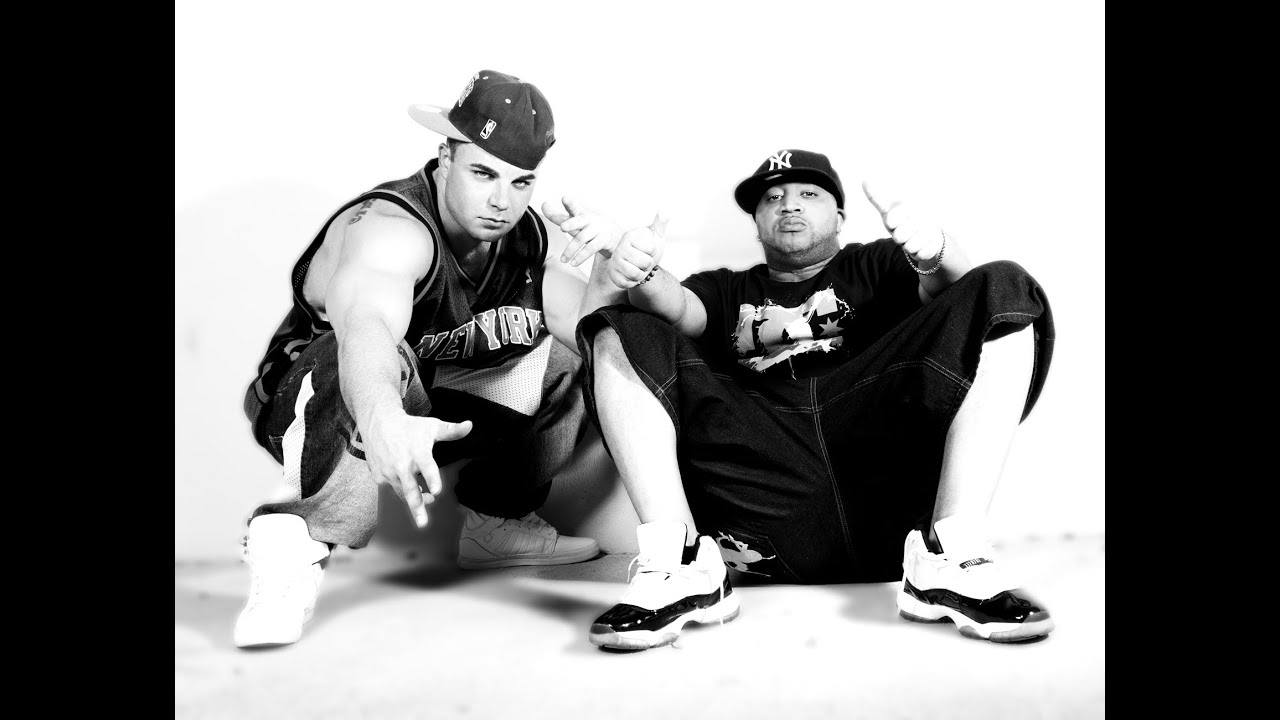 Ascended Essence - "Cosmic Voyage" Feat. (EPADEMC & ARC-DIZ)