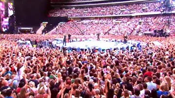Take That - Back For Good [The Circus Live]