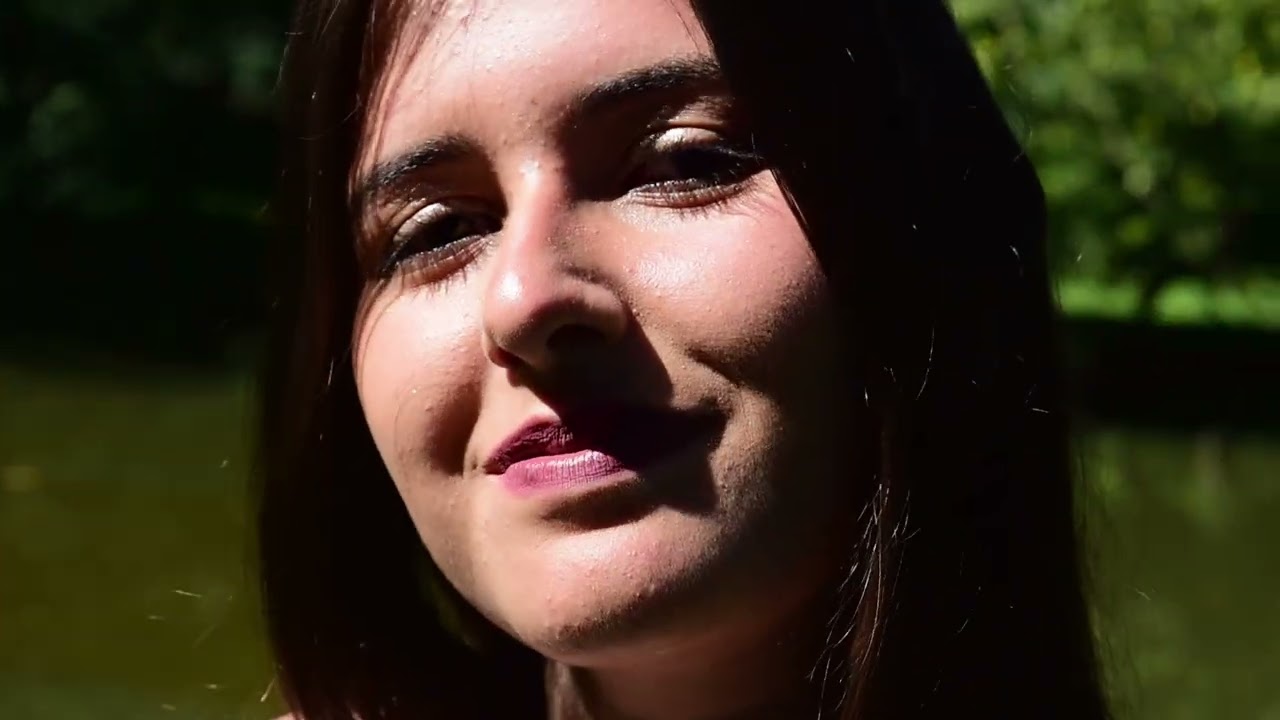 Thayza - Clip 15 Anos