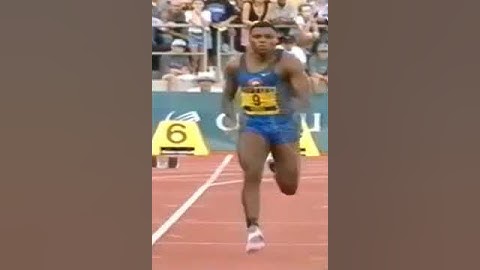 Carl  King Lewis 100m ( 36 years  old  Lewis and His AMAZING TECHNIQUE ) 97 Sydney.