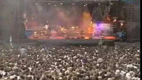 Burning Spear Playing the FINEST reggae alive abso...