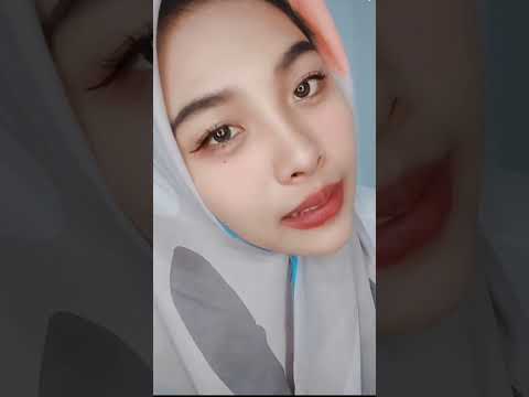 cewek jilbab menggoda