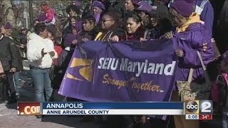 SEIU holds rally for minimum wage increase