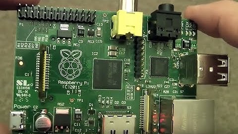 Raspberry Pi - Unboxing, setting up and first use