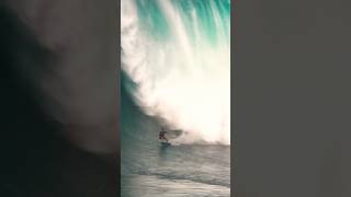 I feel like these guys escape ?? by millimeters so often ?? #surfvideo #bigwavesurfing #sony200600