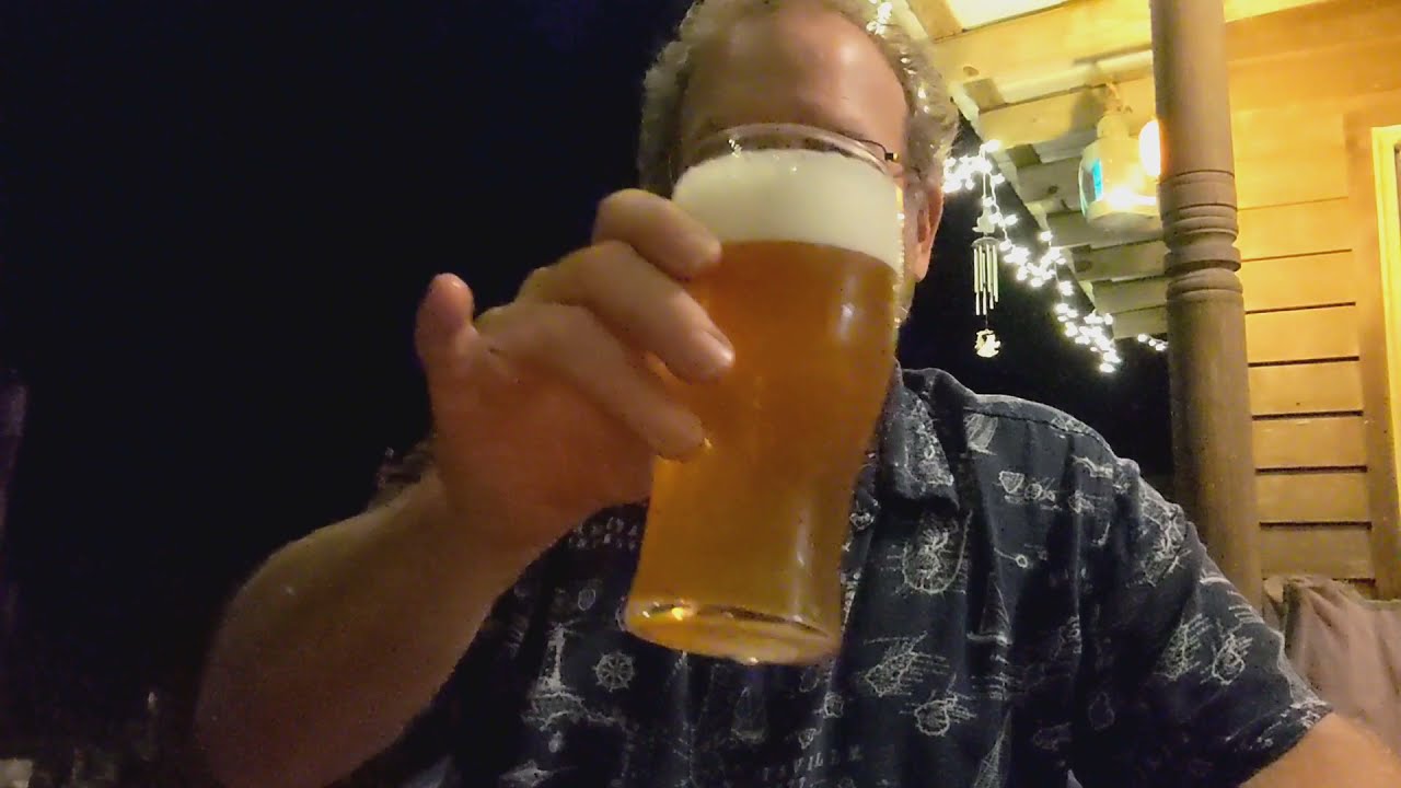 NoDa Brewing Co. Hop Drop and Roll IPA Review. Music by Leo Brouwer performed by the Brothers Assad.