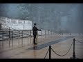 Guard Refuses To Take Cover In Storm So He Can Place Flag On Tomb Of Unknown Soldier.