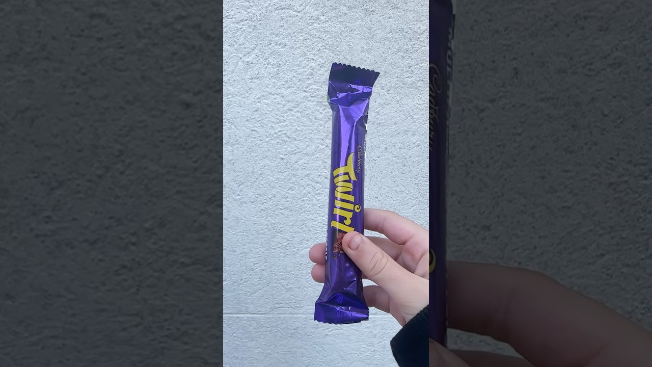 Cadburys UK Twirl Milk Chocolate UNRAVELLED 😍 #snacks #chocolate #cadburys #twirl #unwrap #food