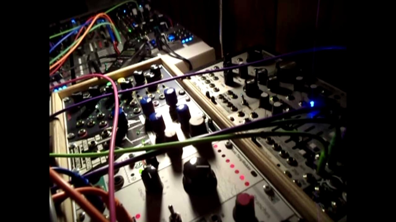 Sinc Iter + Doepfer Spring Reverb - YouTube