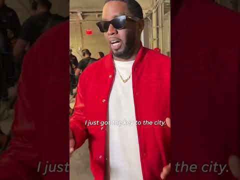 New York City Mayor Eric Adams presents Diddy with a key to the city #Shorts