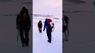 #3 Facing Fear onAntarctica's Icy Edge #Antarctica#Adventure#ExtremeTerrain#MountainClimbing#Fear#ai