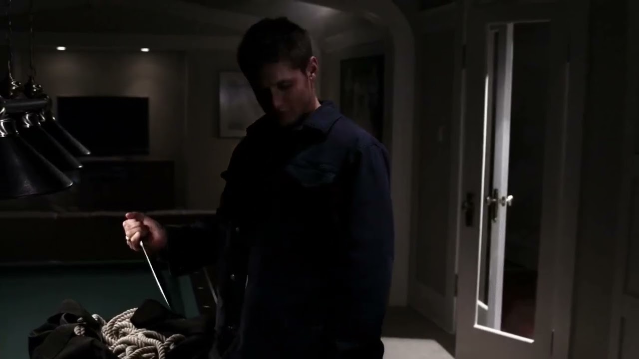 Sam Gets Attacked And Dean Kills The Shapeshifter - Supernatural 1x06 Scene