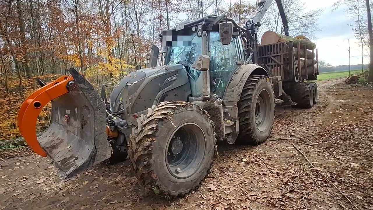 Deutschlands Größter Rückewagen im Einsatz! Valtra N Serie mit AFM Rückewagen