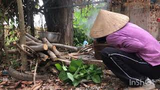 Nấu Bếp Củi Nhiều Món Và Rang Mè Đen