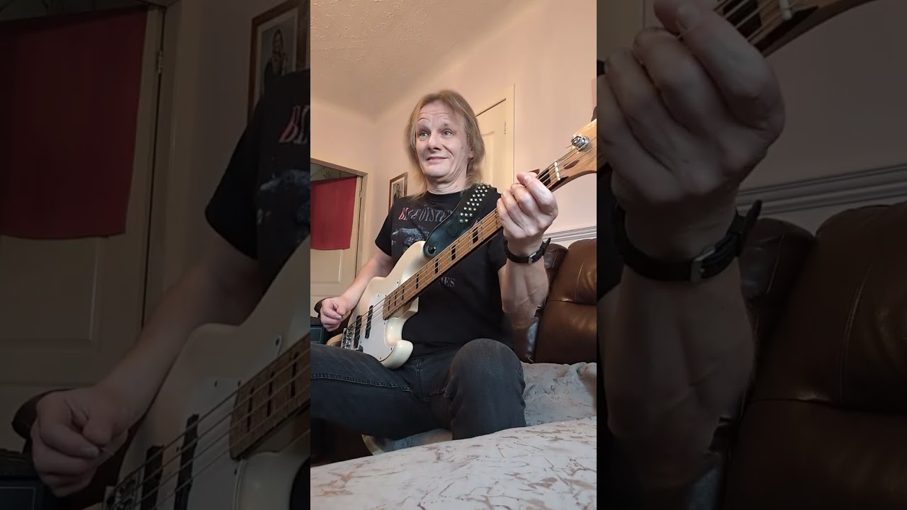 Girl Goodbye (Toto cover) bass part