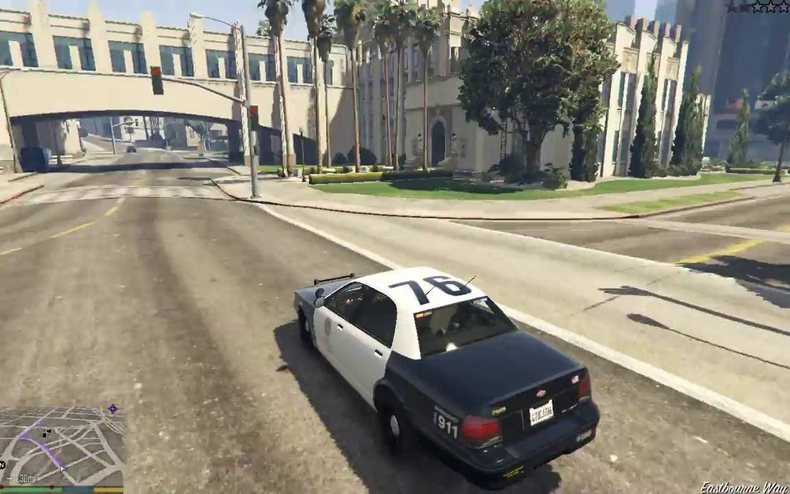 Grand Theft Auto 5 Gameplay Walkthrough Part 7 Stolen Police Car (GTA
