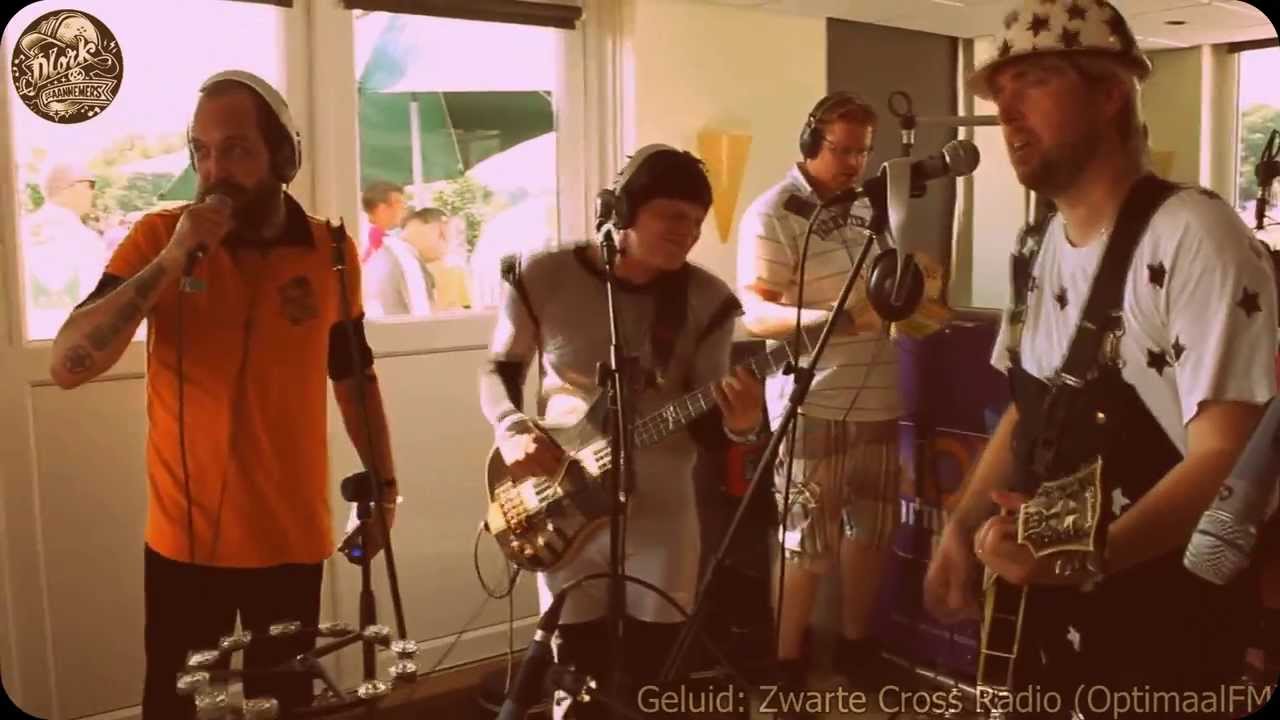 Plork en de Aannemers Jij Daar In De Radio, live Zwarte Cross Radio YouTube Plork en de Aannemers Jij Daar In De Radio, live Zwarte Cross Radio YouTube