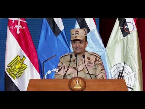 مساء  السيسي يكرم مجندي الدبابة التي دهست سيارة مفخخة