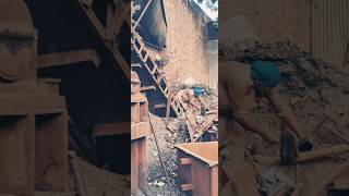 Iron Extraction From Waste Using Modern Machinery Recycling Technology