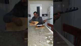 Niyazi Eminoğlu Kapıda Oturmuş Boynunu Eğer 2017