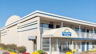 Days Inn & Suites by Wyndham Dayton North | Dayton (OH), United States | Hotel Review 🛏️