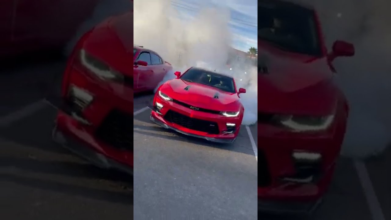 Best Burnout Ever By A Chevy Camaro SS + Crazy Exhaust Sound! 🏎💨🔥